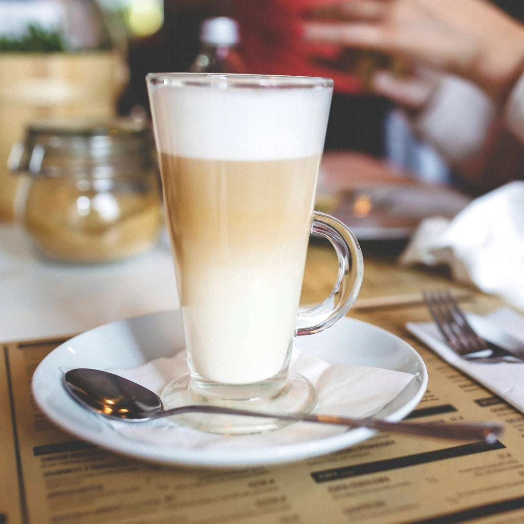 Set di 6 bicchieri da caffè, tè e latte KADAX da 260 ml con manico.
