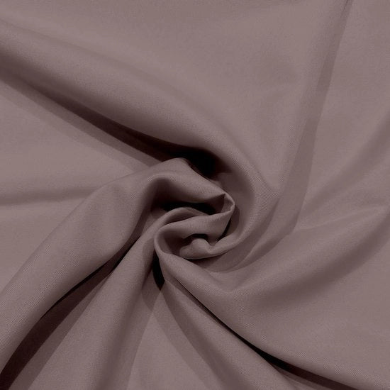 Tavolo quadrato con tovaglia antiscivolo 160 x 270 cm colore miele tessuto poliestere