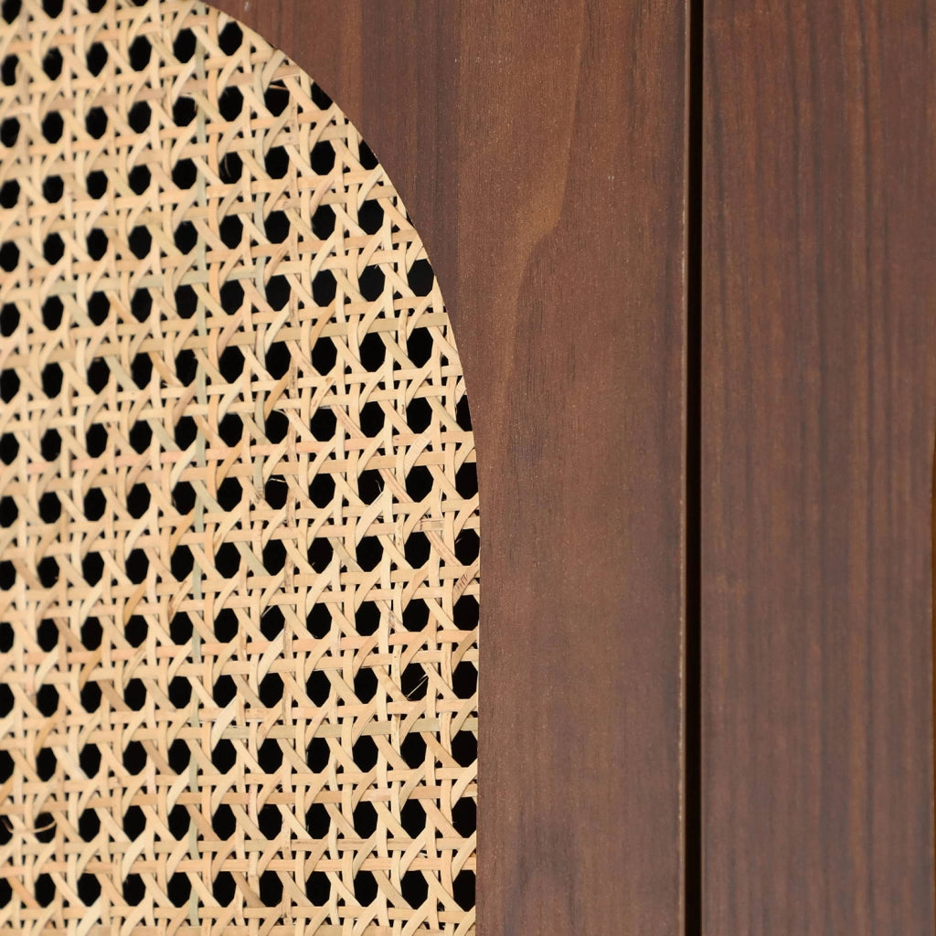 Armadio a due ante e due cassetti in legno, noce
