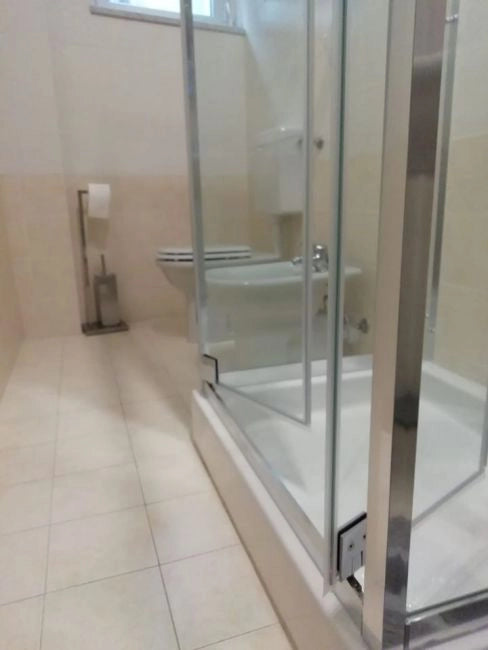 Box doccia Cristallo 6 mm 3 lati - Due Fissi piu' porta Saloon Trasparente - Misura: 60 x 130 x 60 x190h