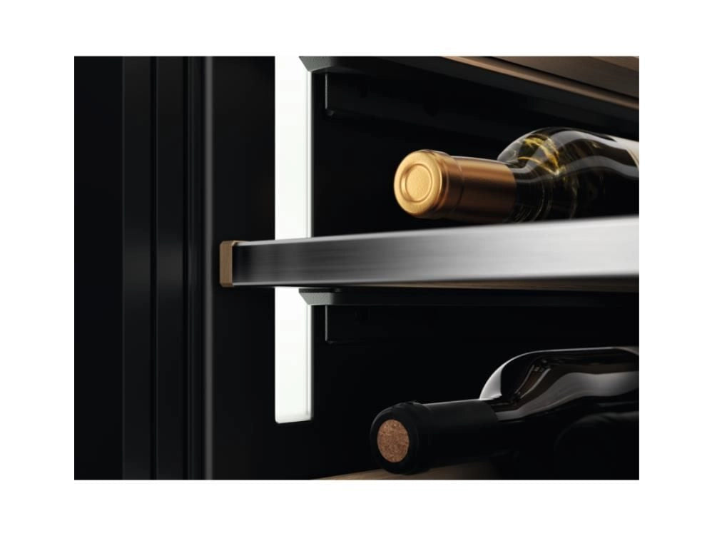Electrolux EWUS018B7B Cantinetta Vino ad incasso Serie 700