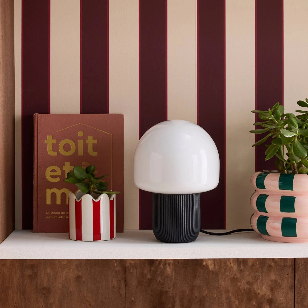 Lampada da tavolo da interno in resina e pvc, ø18cm, nero