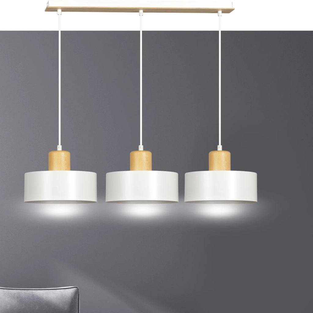 Sospensione Nordica 3 Luci Surya In Acciaio Bianco E Legno