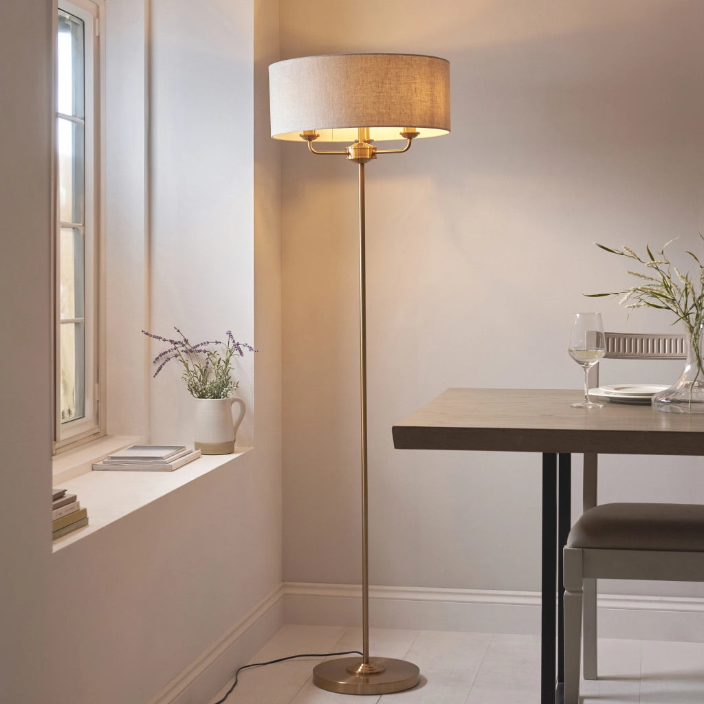 Lampada da terra Highclere ottone vintage 3xE14 Endon