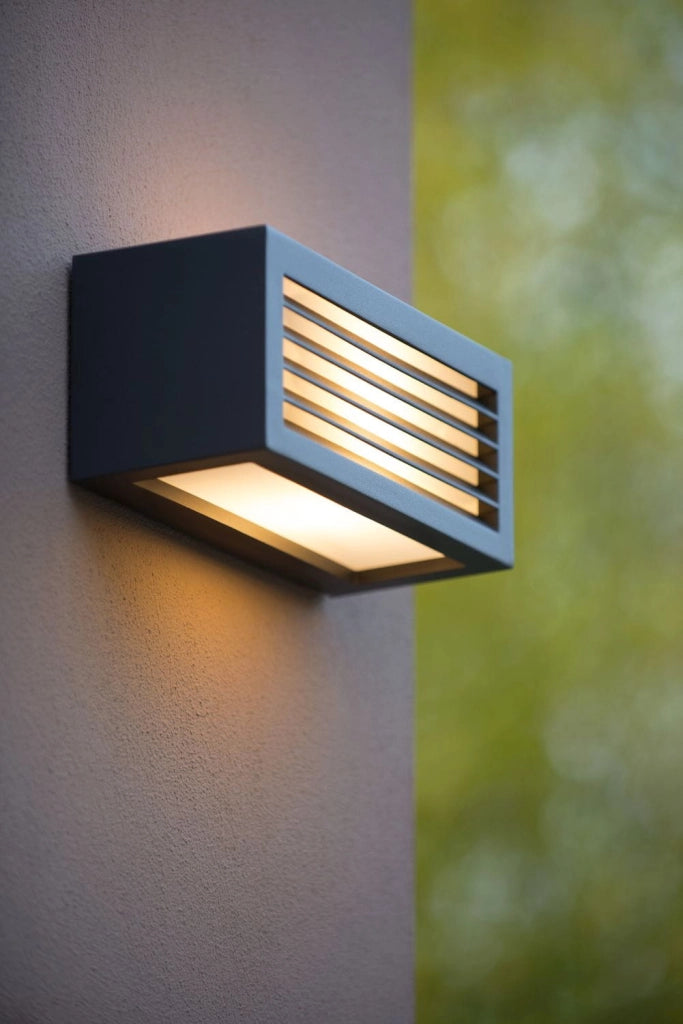 Applique esterna Lucide DIMO E27 IP54 in alluminio