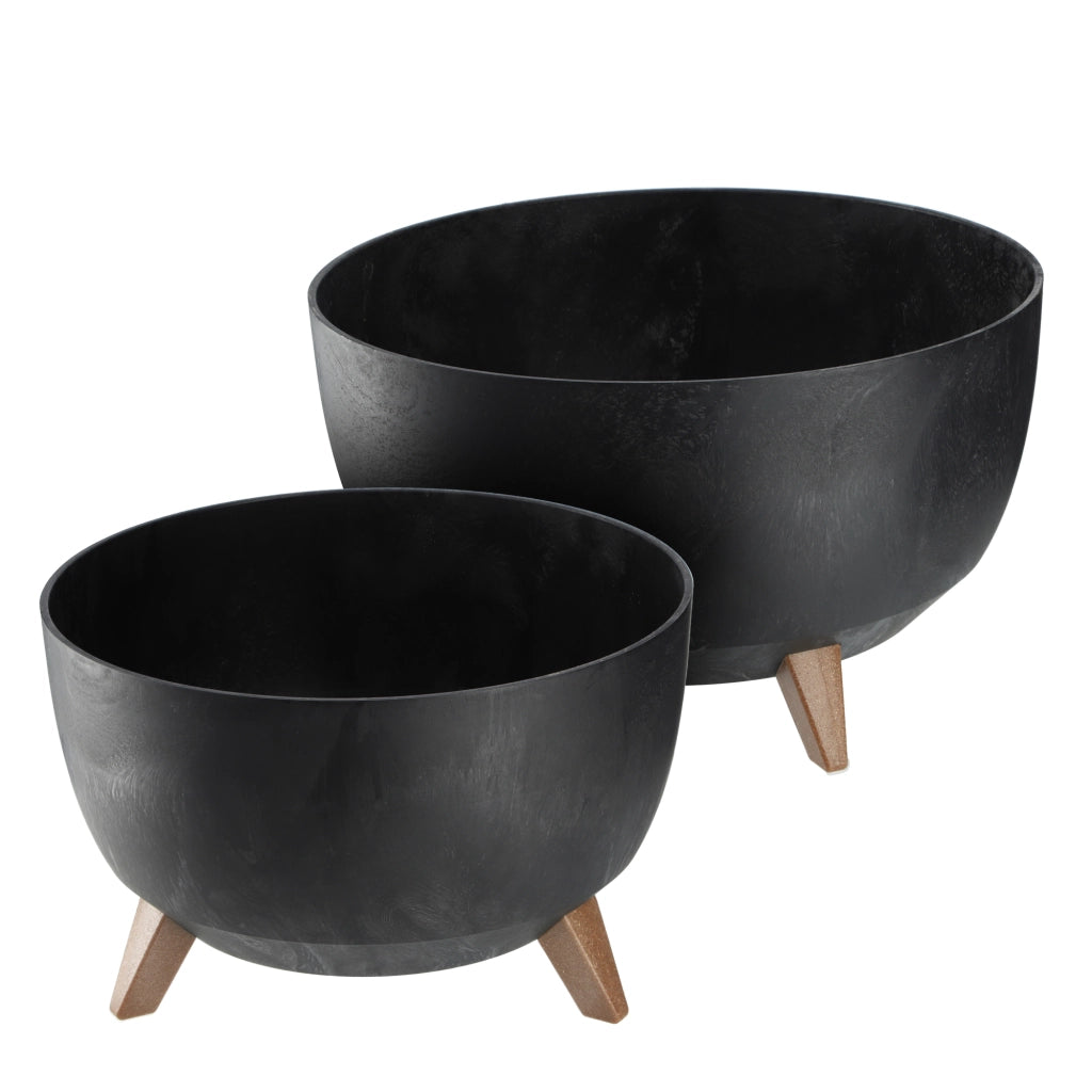 Vaso da fiori KADAX 47 cm con coperchio e piedini in sughero, colore nero.