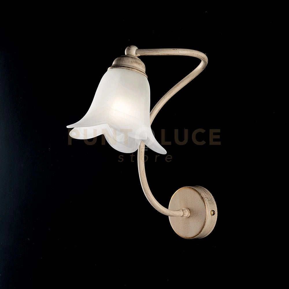 Applique in ferro laccato avorio con decorazione oro antico e diffusore in vetro diametro 14 alabastro bianco 1 luce