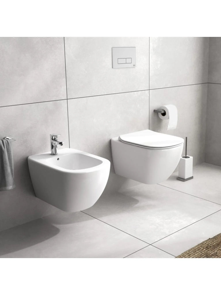 VASO SOSPESO CON SEDILE SLIM AQUABLADE IDEAL  STANDARD TESI
