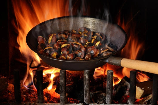 CALDARROSTIERA CON MANICO LEGNO Ø 30 cm