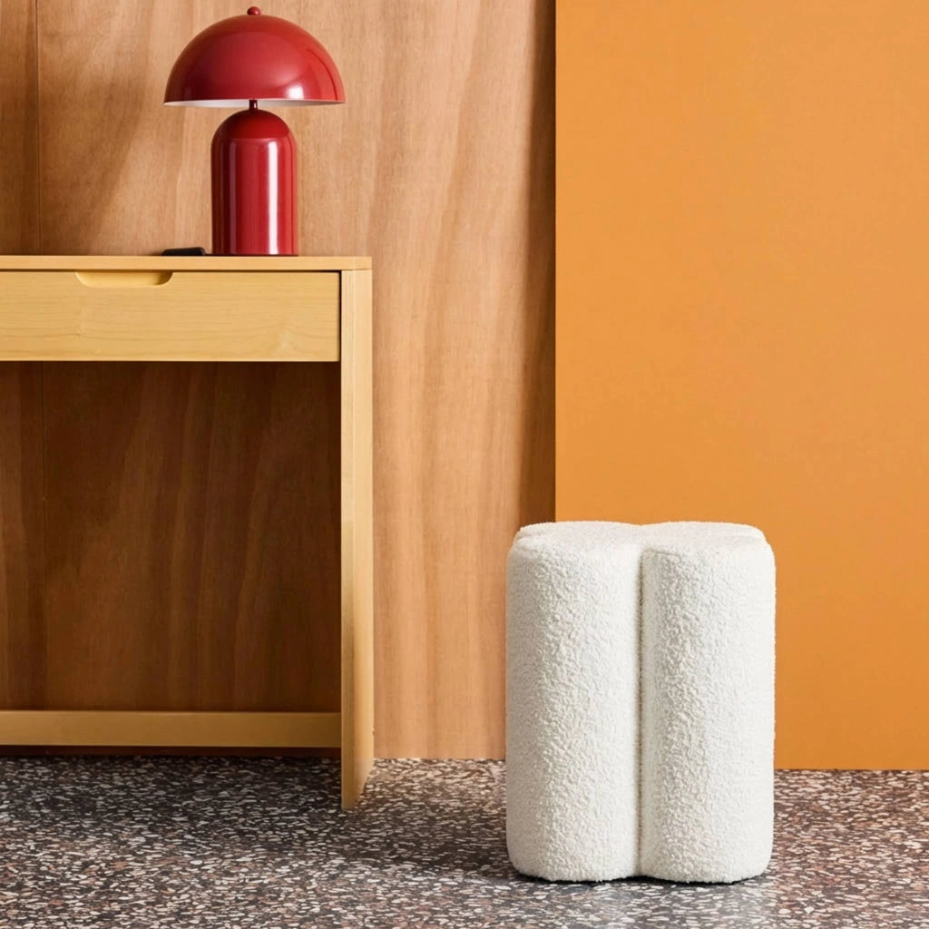 Pouf trifoglio in bouclé, bianco