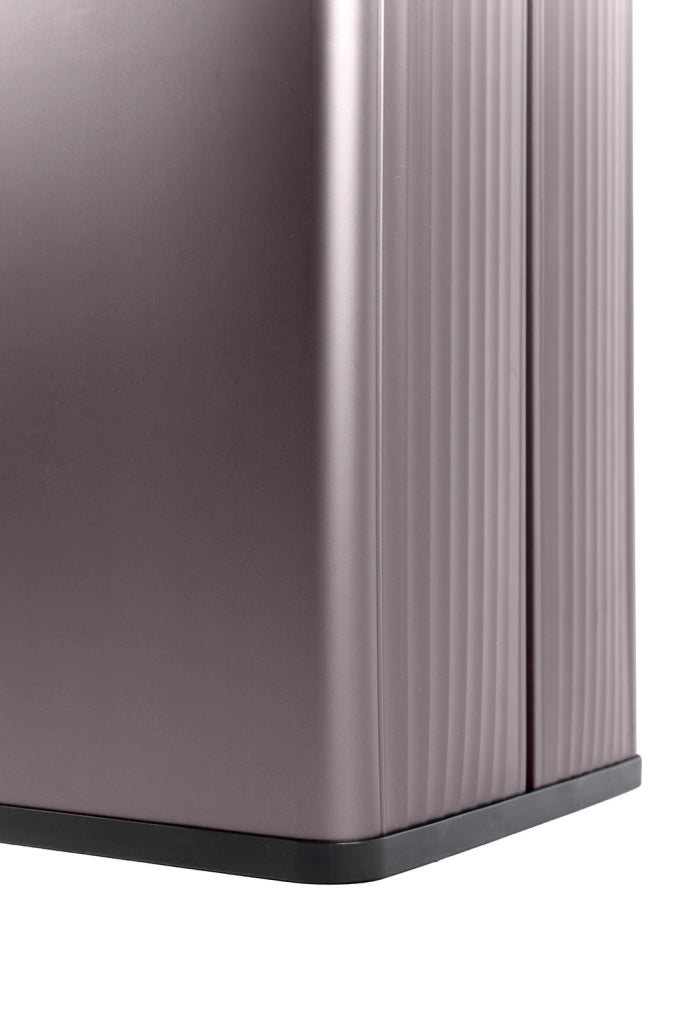 Pattumiera Alta 54L Interno Esterno Keter Verto Recycle 43,5x26,5x68,7 cm con Bordo Copri Sacco in Plastica Rosa Perla