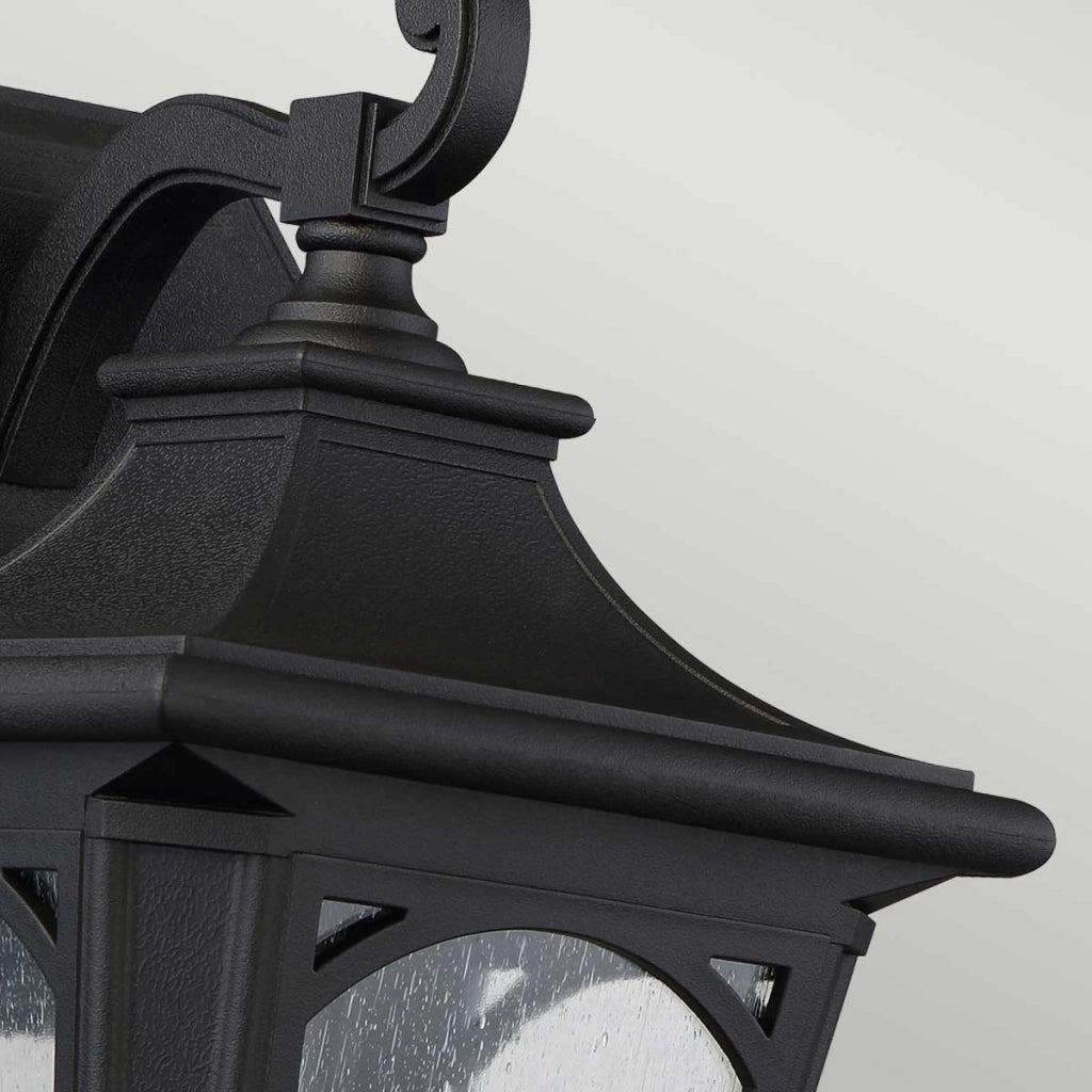 Applique esterna nera E27 60W IP44 Bedford Quoizel