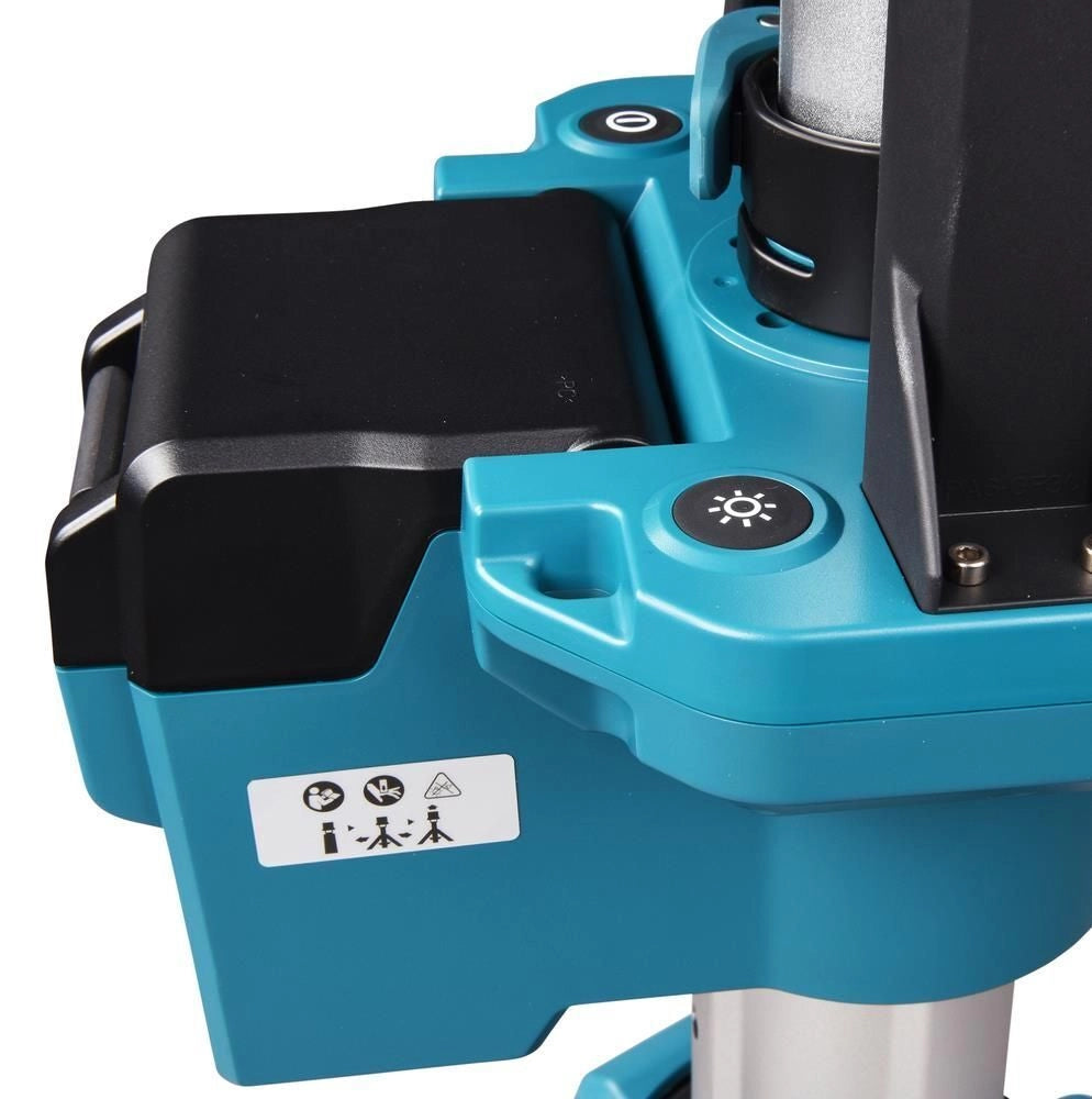 Makita DML814 Luce da Lavoro LED 3000 lm con Treppiede Regolabile colore Blu