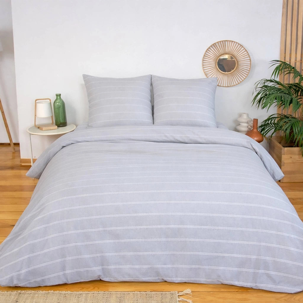 Set biancheria da letto in microfibra a righe grigie, 2 posti