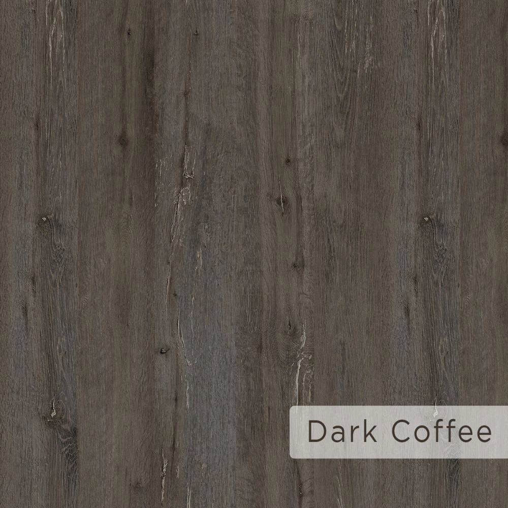 (2c) Lampada da terra in legno con libreria e paralume nero 45x45x163,5 cm