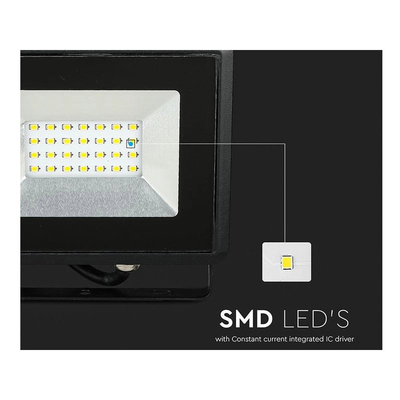 Faro Led Flood Light 20W Carcassa Nera IP65 Freddo 6400K Super Slim SKU-215948