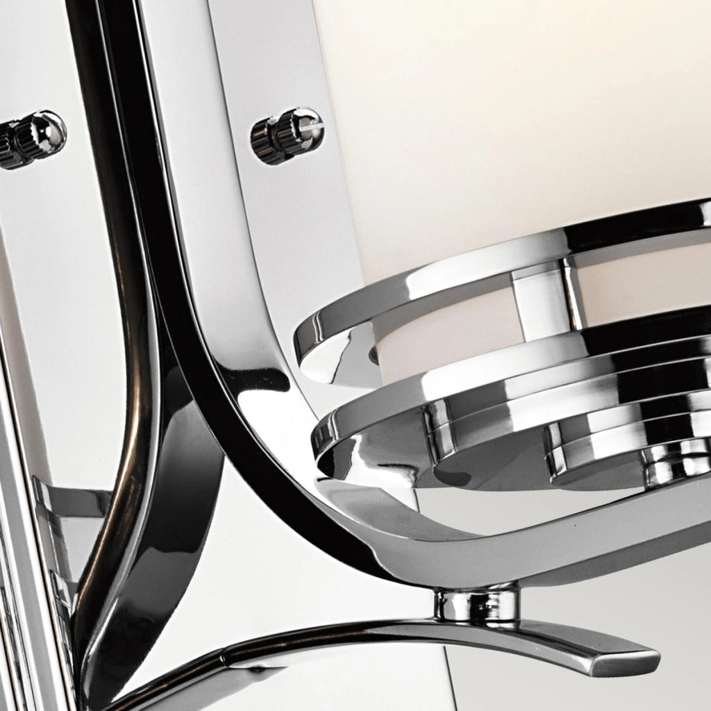 Applique bagno Hendrik cromata con vetro opale IP44