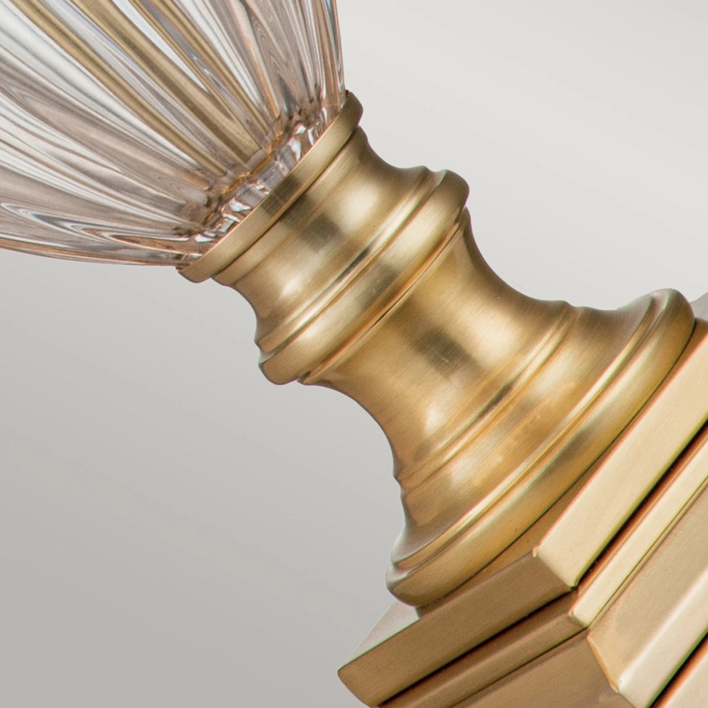 Lampada tavolo Dennison ottone crema E27 60W Quoizel