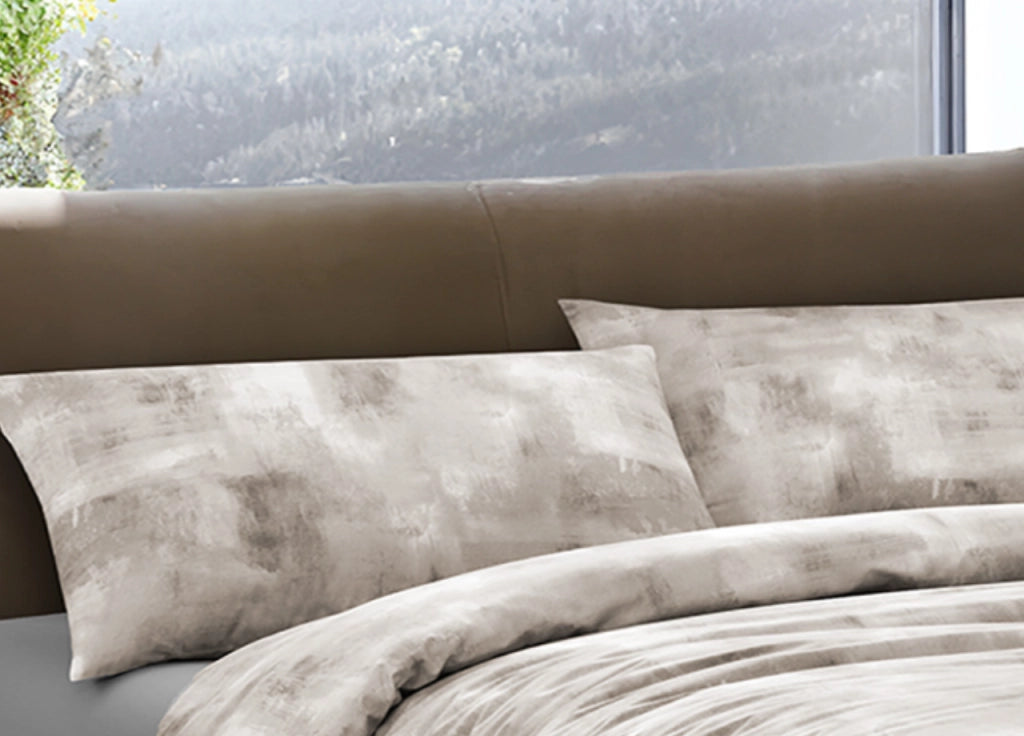 Completo Lenzuola Letto 100% Cotone Made In Italy Disegno Nebula - Piazza e Mezza - Beige