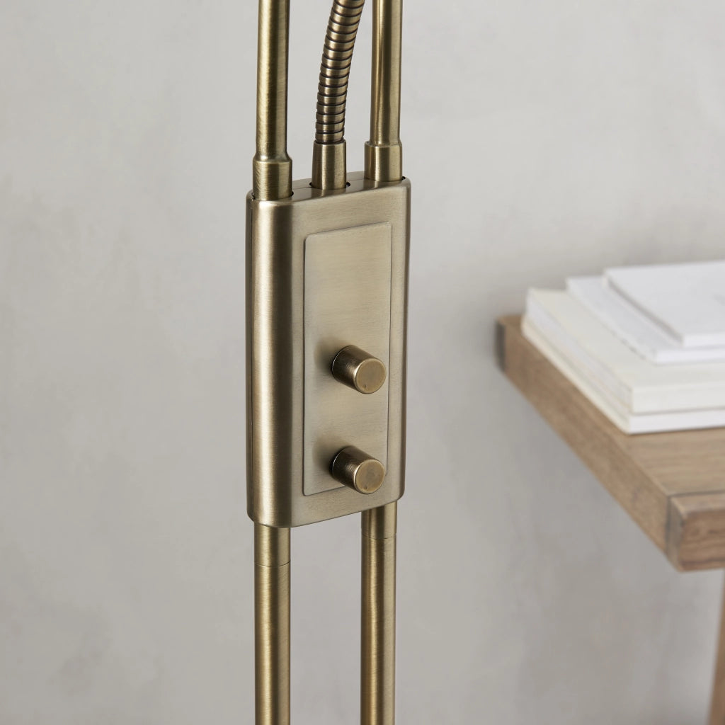 Lampada da terra Monaco Endon ottone antico lettura
