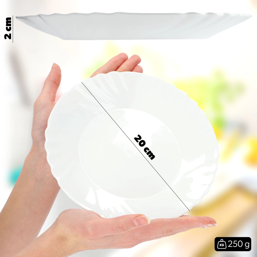 Set di stoviglie KADAX composto da 6 piatti, colore bianco.