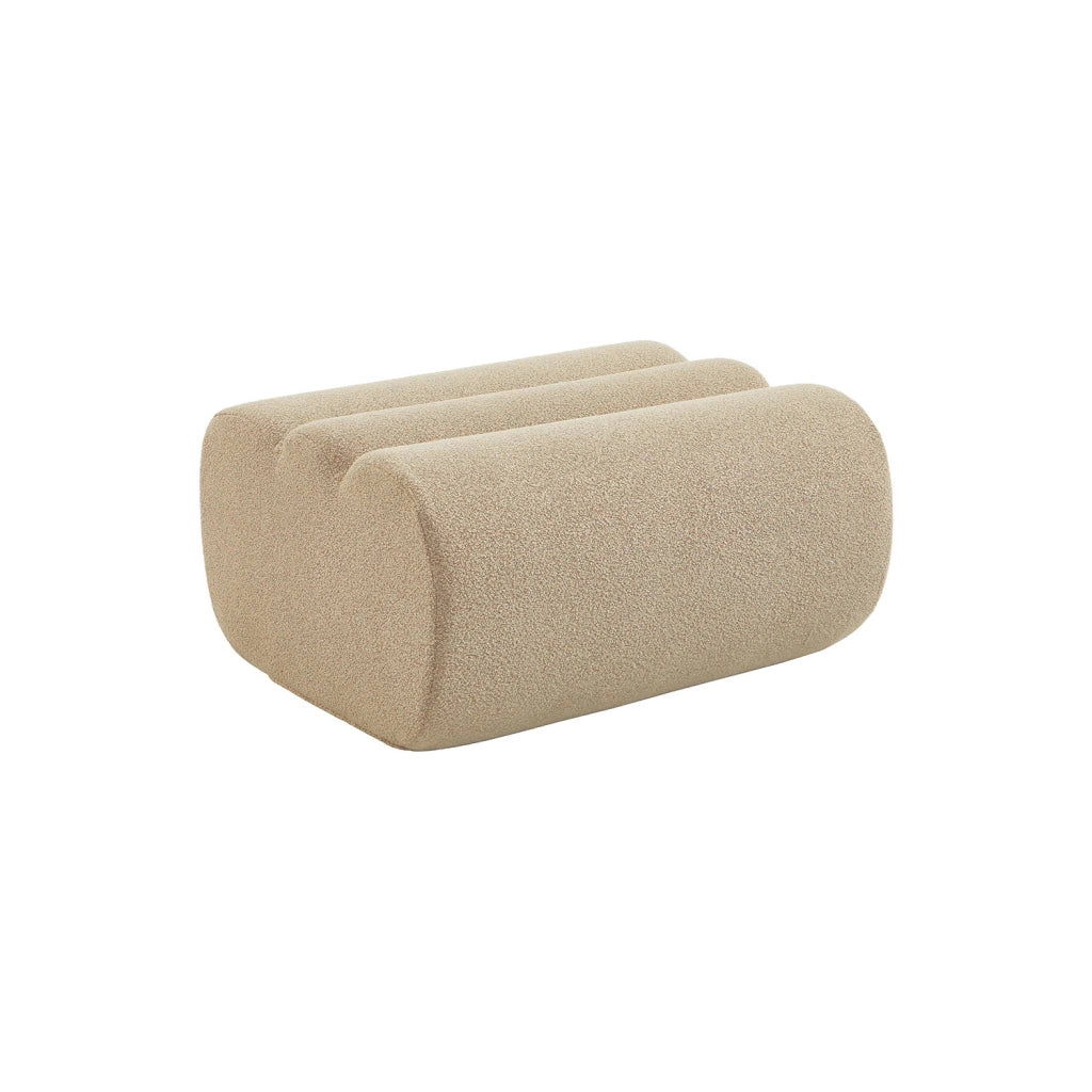 Poltrona bouclé testurizzata con poggiapiedi, beige
