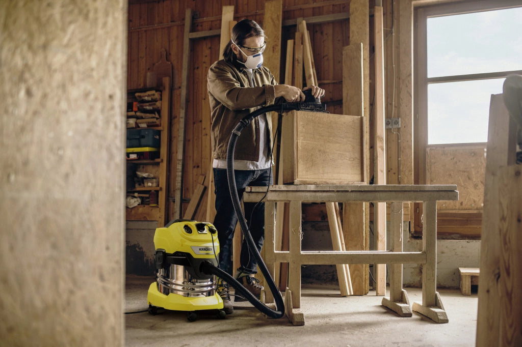 KARCHER Bidone aspiratutto solido liquidi WD 4 P S V-20/5/22 - Potenza allacciata: 1000 W - Capacità vano raccolta: 20 l - Materiale vano di raccolta: Acciaio inox