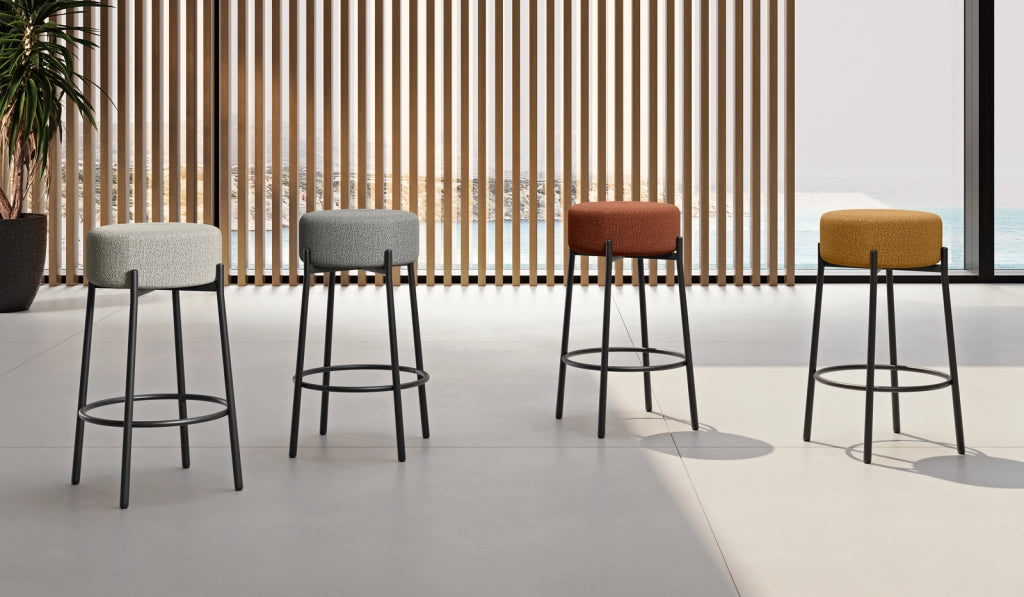 Set 2 Sgabelli Syd 41x41x67 cm in Tessuto Ocra