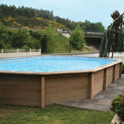 Piscina in pietra ricostruita effetto legno NATURALIS 7,75 x 4,72 x h 1,40 m Tipo filtrazione: Filtrazione a sabbia + Locale Tecnico