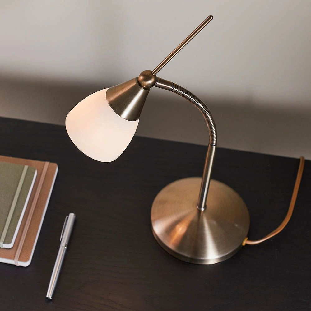 Lampada da tavolo industrial ottone antico touch Endon