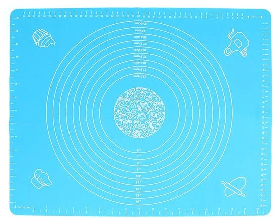 Panno di protezione per gomito in silicone azzurro - Accessori per cucina - Superficie antiscivolo - Panno per gomito e rotella - Resiste al lavastoviglie - Adatto per pizza e pasticceria