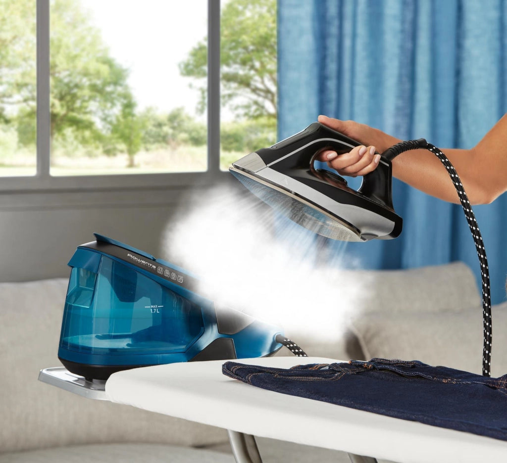 Rowenta VR8322 Turbosteam Ferro da Stiro con Caldaia 2600 W 6.5 bar 120 g-min Serbatoio 1.7 L Piastra Microsteam 400 colore Nero Blu