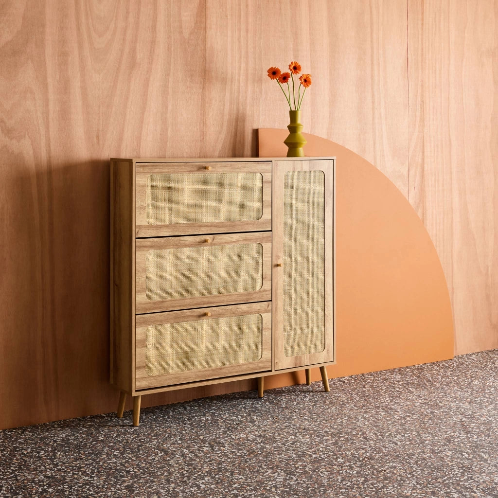 Scarpiera con decoro in legno e canna, 3 ante, marrone naturale