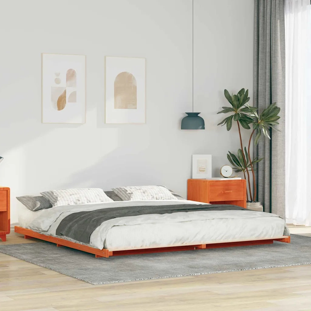 Struttura del letto Marrone cerato 200 x 220 cm Pino massello 873141