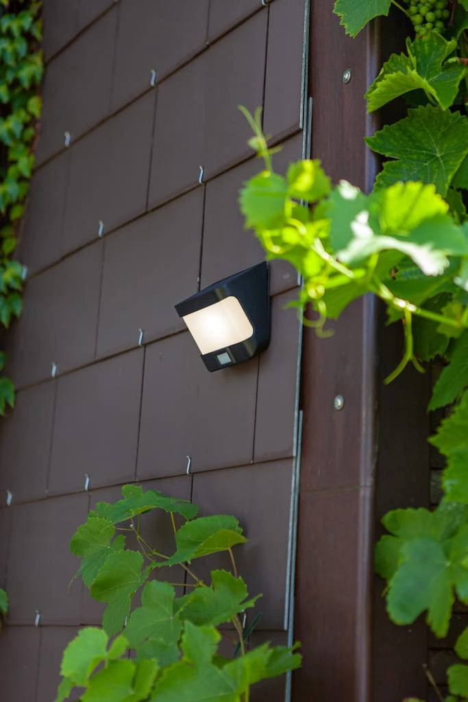 Applique esterna Lutec TRY solare sensore movimento nera