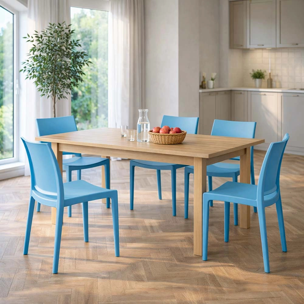 Sedia altea in plastica colore azzurro modello confort