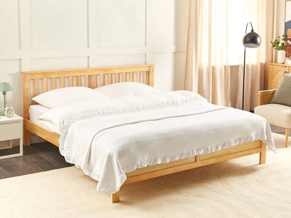 Copriletto in cotone bianco 220 x 240 cm con balza decorativa Camera da letto