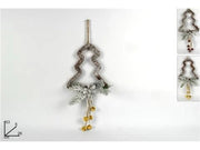 1 Pezzo Decorazione Natale Appendino Albero con Pigne e Campanelle 53 cm