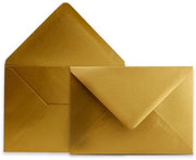 Enveloppe DIN C6 oro - 50 pezzi - 11,4 x 16,2 cm - 90 g/m² colla naturale - senza finestra - finitura opaca - cartelle colorate per lettere