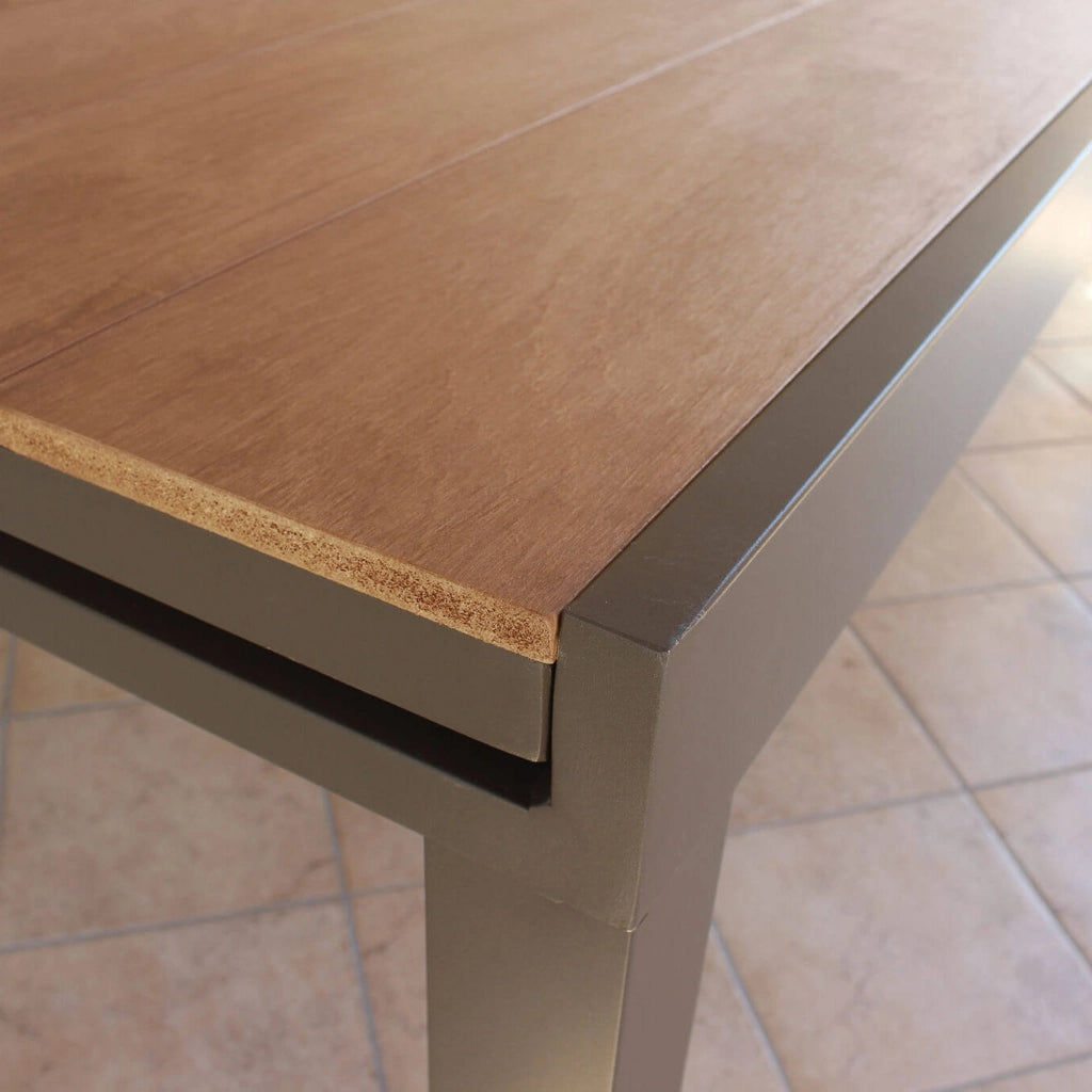 Tavolo da Giardino Allungabile piano in finto Legno 160/240x95 - URBAN