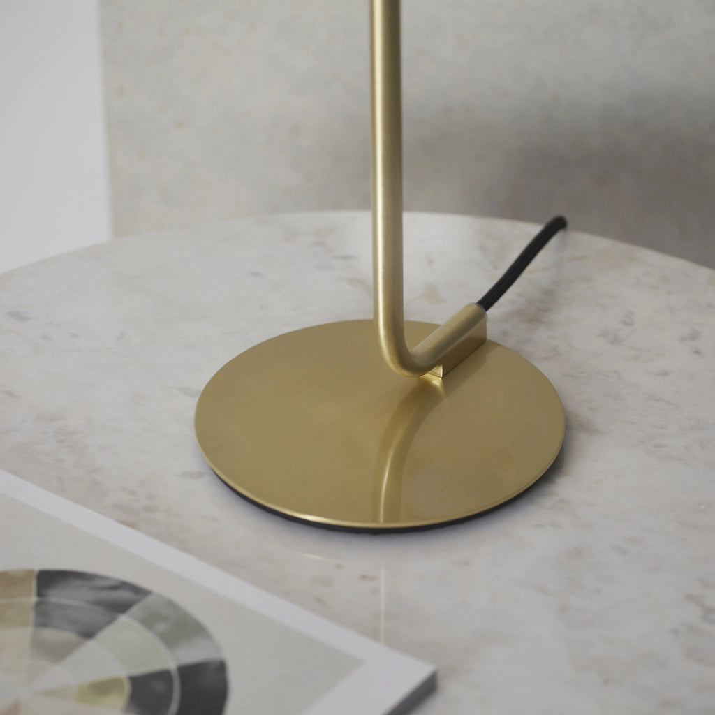 Lampada da tavolo Art Déco ottone satinato G9 Endon