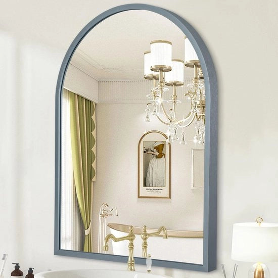 Specchio a forma di boog con specchio curvo, cornice in alluminio, specchio da parete appeso per soggiorno, camera da letto, ingresso, cornice in metallo liscio, grigio