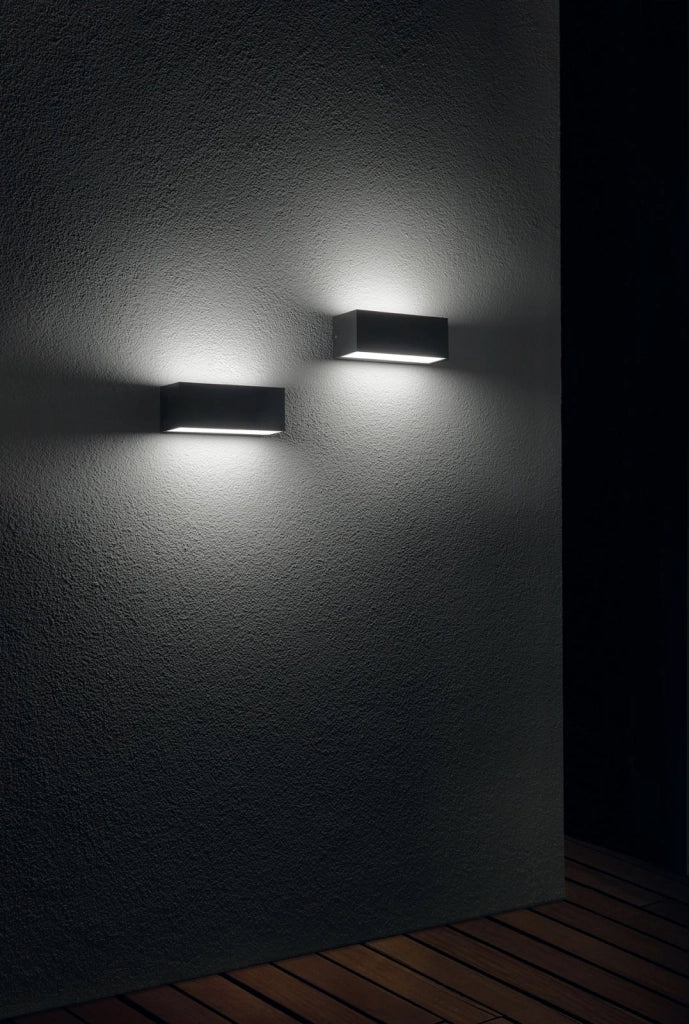 APPLIQUE FALCO NERO LED 4000K 780LM 12W L.23CM BIEMISSIONE IP65