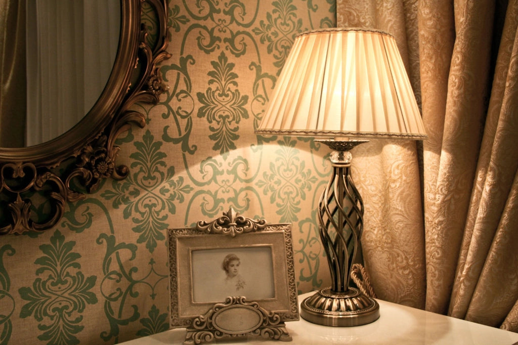 Maytoni Lampada da scrivania shabby chic Grace 1 luce E14 ottone metallo diffusore organza beige
