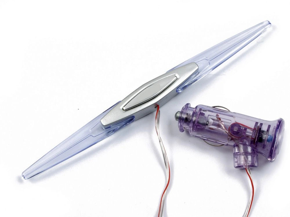 Luce auto interna Flux attacco all'accendisigari