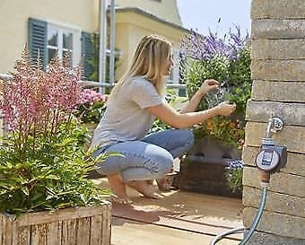Gardena 1890-20 Computer per Irrigazione Flex Adatto per Sistema di Irrigazione a Pioggia e Goccia Pressione Massima 12 bar Alimentazione 9 V Batteria Colore Nero Grigio