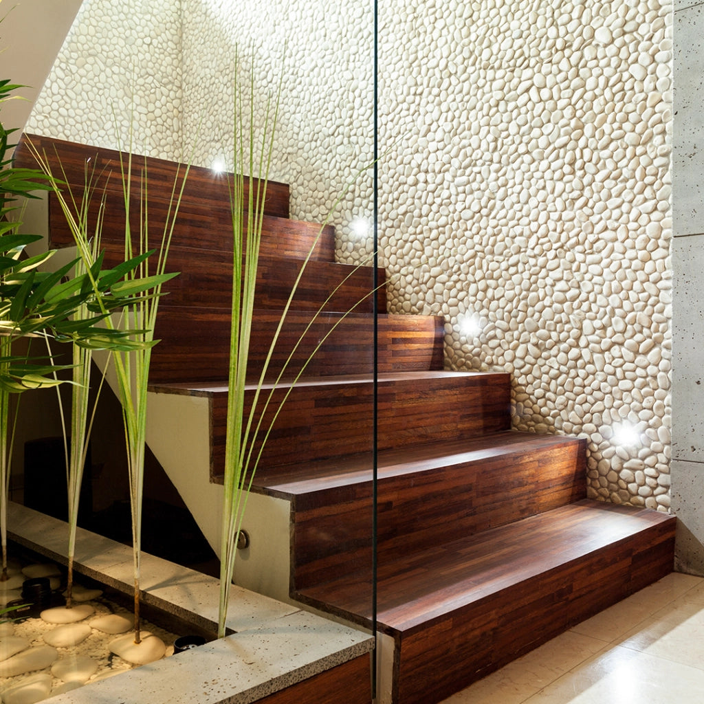 Lampada sottopensile bianca quadra con sensore USB-C CCT