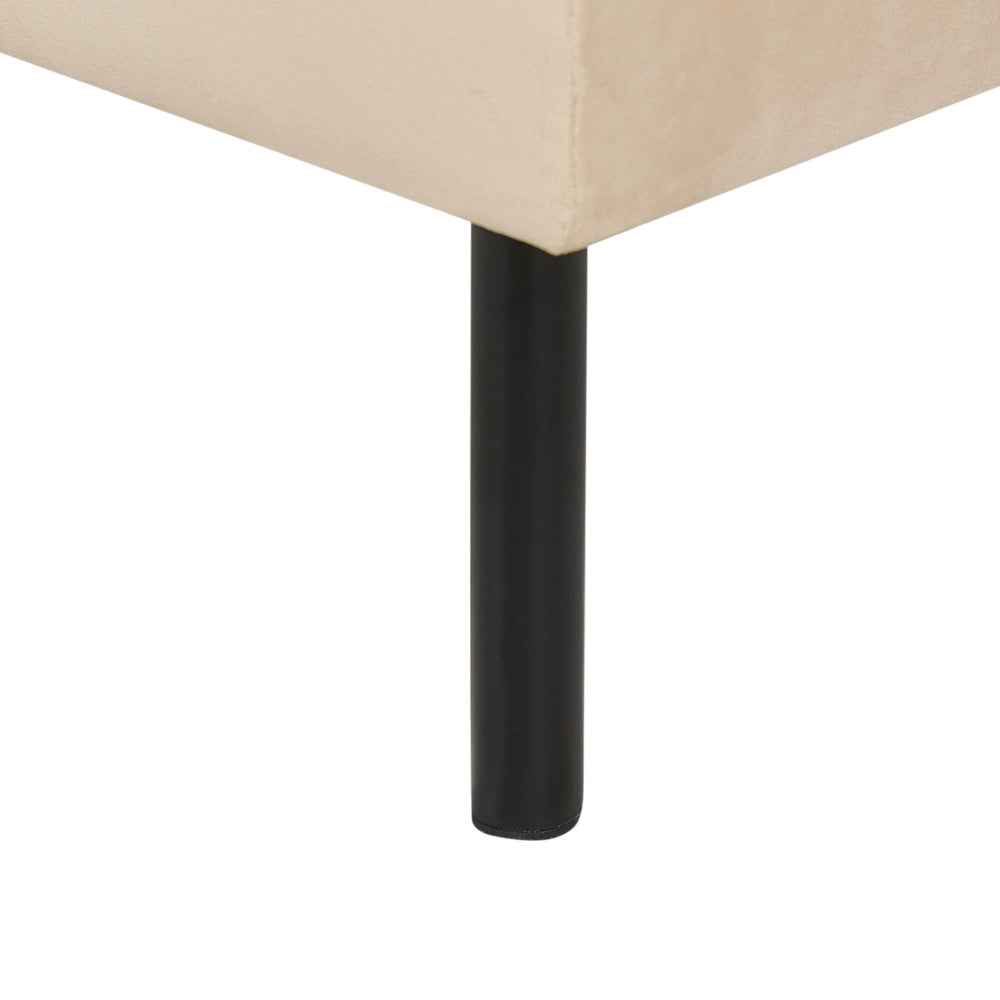 Poltrona moderna in velluto Beige con gambe nere Stile Retrò Moderno