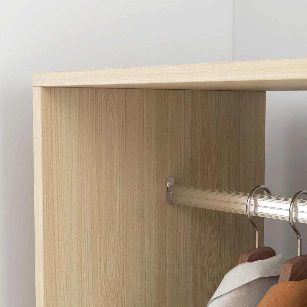 Armadio con ante scorrevoli e ripiani ¨C Minimal ¨C legno naturale 60x40x128 cm