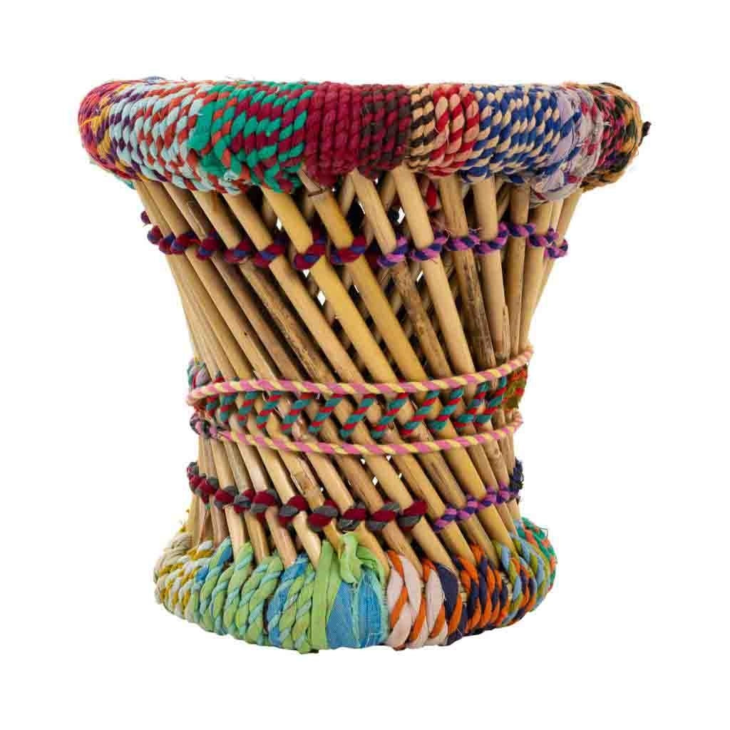 Set di 2 poltroncine e sgabello in bambù e corda colorata